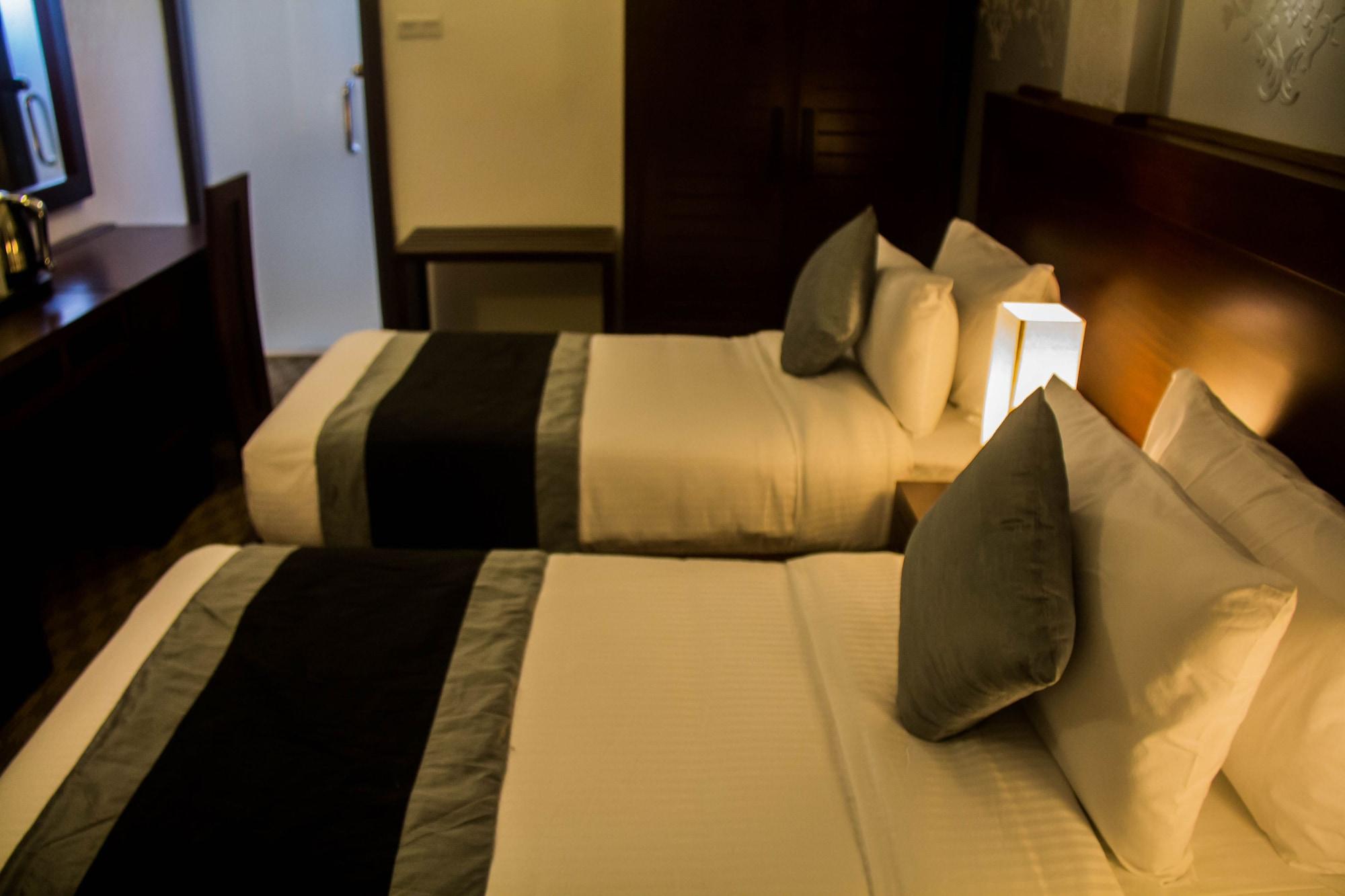 Ceylon City Hotel,Коломбо Экстерьер фото